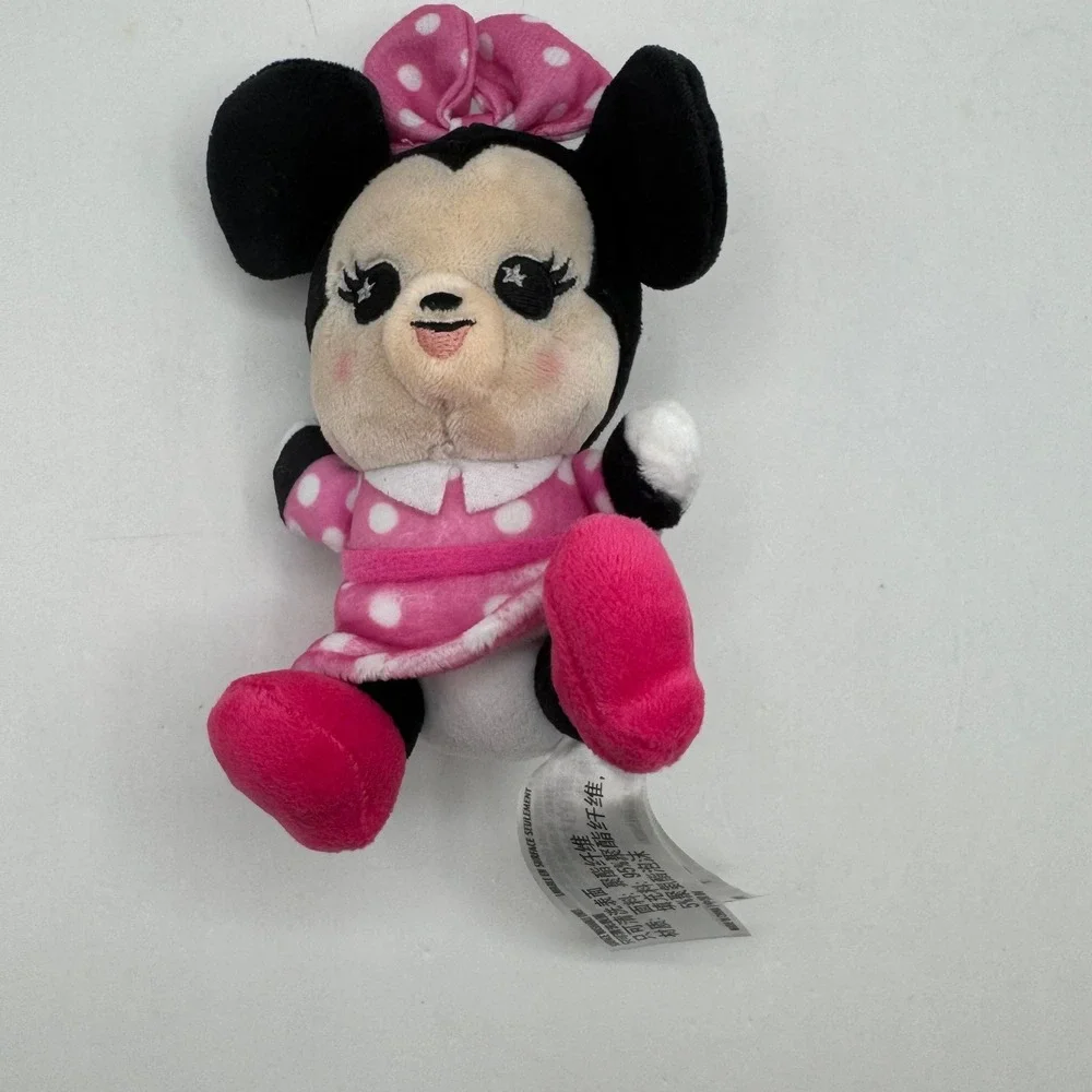 Disney Wishables Plush Minnie Mouse Pink Polka Dot